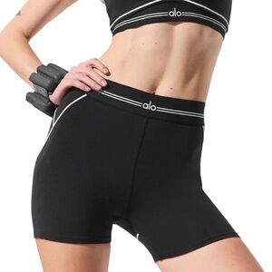 ALO Yoga heart throb shorts